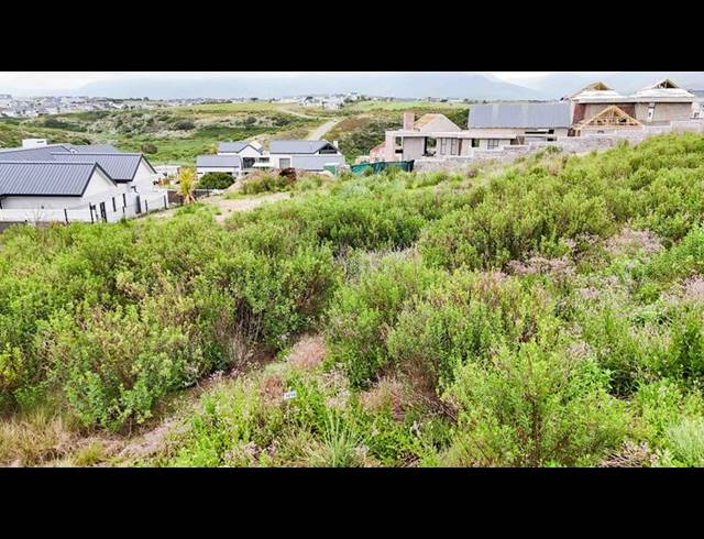 LAND FOR SALE IN KINGSWOOD GOLF ESTATE